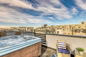 Private Hot Tub | Rooftop Seating