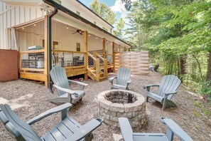 Yard Space | Fire Pit
