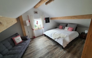 Ferienhaus (140 qm) in Berghüttenflair mit Whirlpool-Schlafzimmer 5