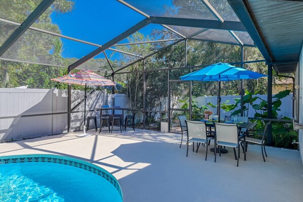 Enjoy your own private pool.  Dining table expands to seat 8 people!