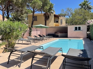 Pool & Sun Terrace