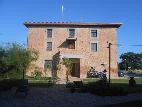 Exterior