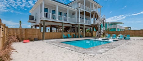 Toes in the Sand Private Pool