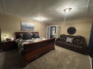 King Suits with reclining sofa

