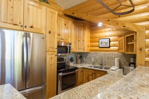 Room, Indoors, Refrigerator, Oven, Kitchen