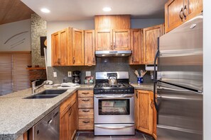 Room, Indoors, Kitchen, Oven, Furniture
