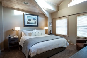 Bedroom, Room, Indoors, Home Decor, Furniture