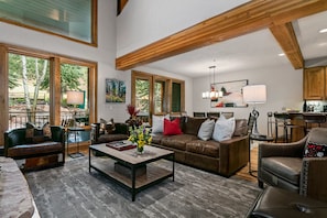 Home Decor, Living Room, Furniture, Indoors, Couch