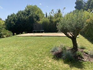 Sport court