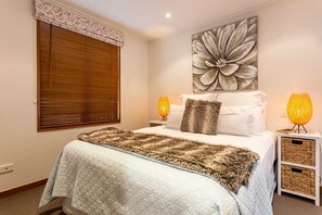 Queen bed