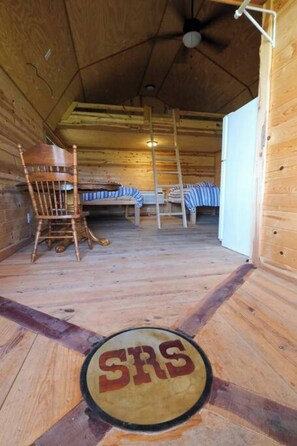 Dining Seating