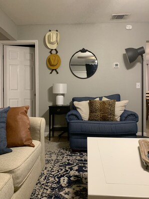 Coffee table with room for a puzzle or space for a family game. 