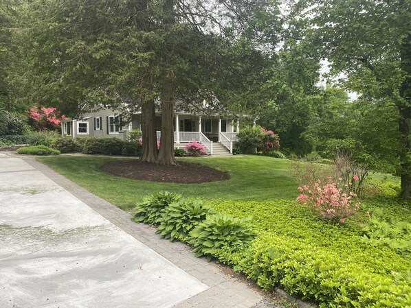 Country house 3100 square feet