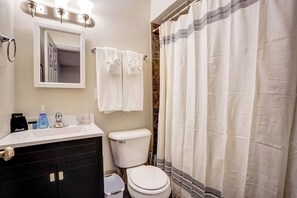 Bathroom. Extra towels are in the closet!
