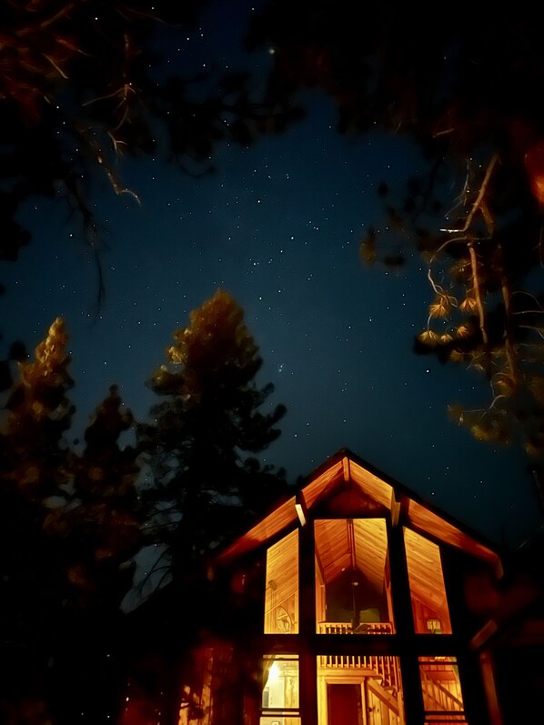 Welcome to the Stargazer Chalet!  