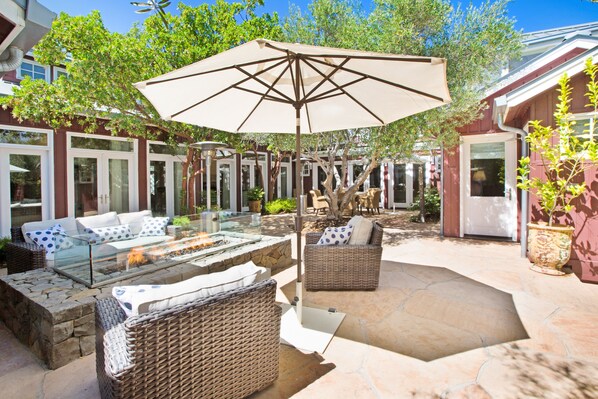 Courtyard / Firepit