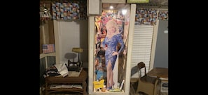 Take your selfie with Dolly!