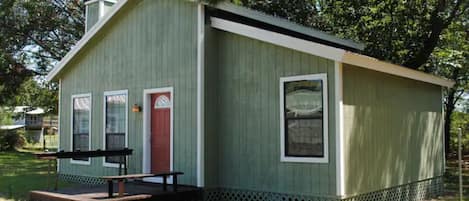 Bonham Cabin (main cabin)