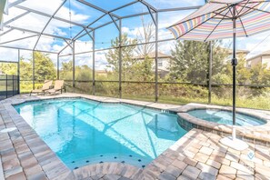 relaxing pool and spa