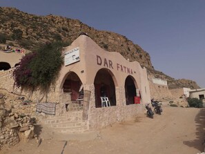 dar fatma toujane