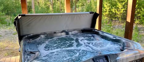 Bain à remous extérieur
