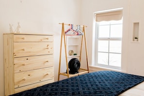 Second bedroom with farmhouse touches