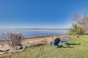 Back Exterior | Screened Porch | Gas Grill