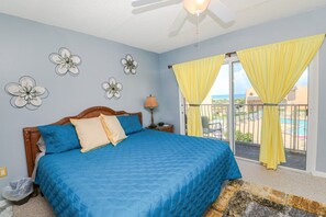 St. Augustine Beach Rentals Master Bedroom