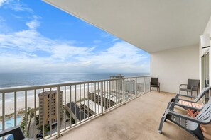 4 Crystal Tower 1608 Balcony