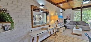 Casa Cinco Kalbarri - Kalbarri Accommodation Service