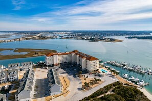 Beautiful Olde Towne Yacht Club and Marina is a Gated Community 