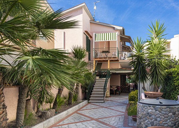 External area-Casa Bartolomea-Elba Island