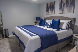 Room 1 king bed.