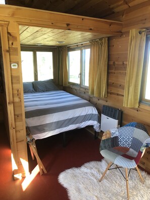 Queen Bed in nook