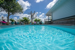 Piscine au chlore