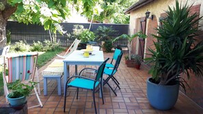 Terrasse et mobilier