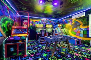 GAMES ROOM- BASKETBALL, AIR HOCKEY, DUAL NASCAR RACERS, SKEEBALL& FOOSBALL TABLE