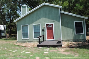 Bonham Cabin