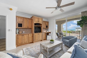 Living Area, Queen Sleeper Sofa
