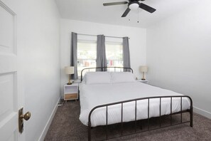 Bedroom 2- King Bed with office space