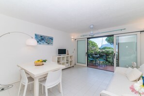 Living and dining room