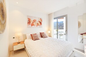 Spacious bedroom with terrace 
