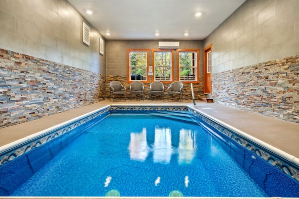 Enjoy the heated indoor pool. Always kept at 82 degrees. 