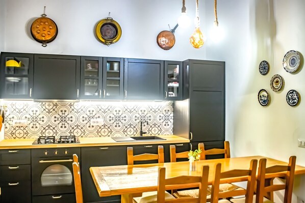 Private kitchen