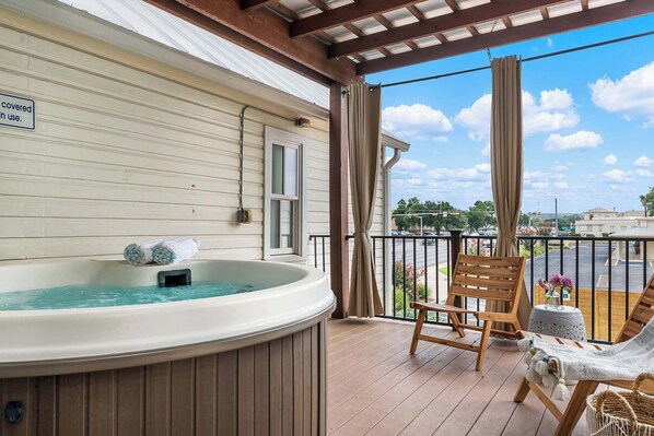 Hot tub