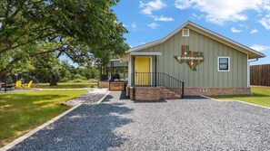 Come Enjoy This Gorgeous home