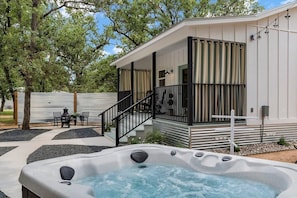 Private hot tub