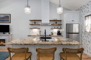 Kitchen island