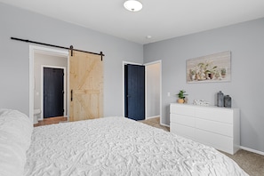 Master bedroom, walk in closet