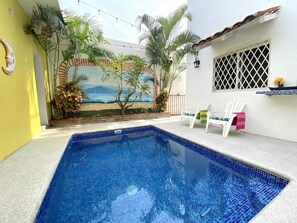 Private pool